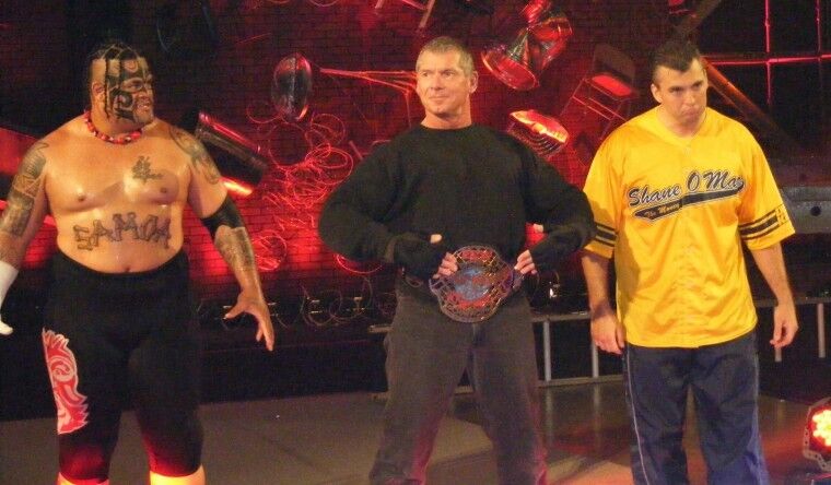 Umaga (Eddie Fatu), Vince McMahon & Shane McMahon